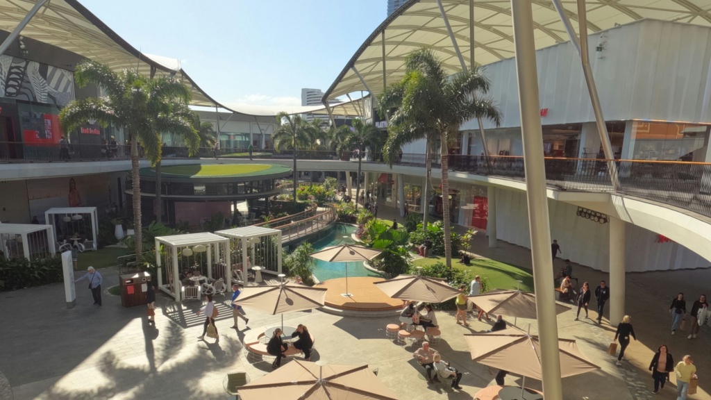 Pacific Fair Broadbeach 2560x1440